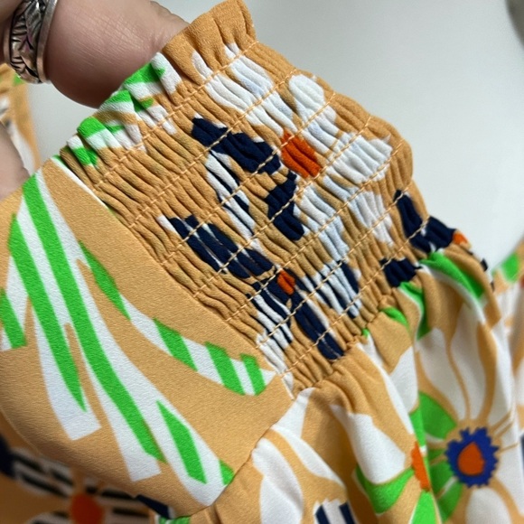 NWOT Cabi Island Mod Floral Style #6296 Blouse Tangerine Green Black White - Picture 7 of 7